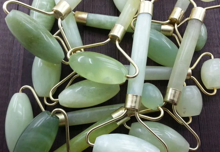 Jade Facial Roller & Gua Sha Set - Natural Stone Beauty Massager